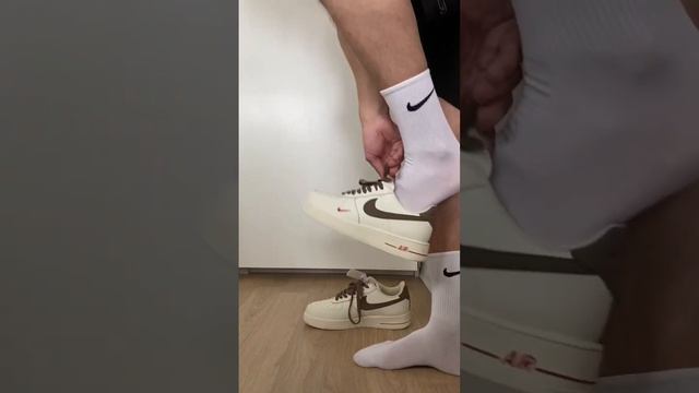 Кроссовки Nike с Wildberries.3153 руб. #nike #кросовки #распаковка #обзор #подделка #wildberries смотреть онлайн