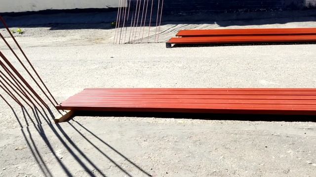 Забор своими руками: установка и монтаж