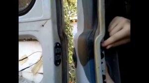 Модернизация ручки ручника УАЗ-452.Установка раздвижного контактного выключателя на заднюю дверь.