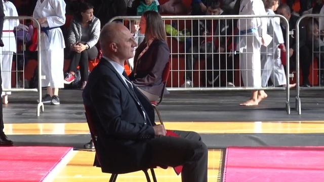 Održan 30. karate turnir "Trofej Obrenovca" смотреть онлайн