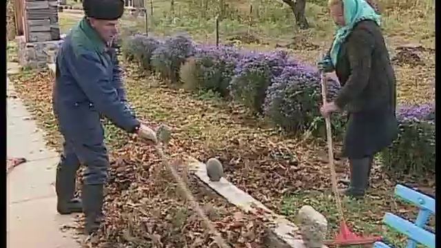 Работы по благоустройству территории при костёле Св.Анны в д. Мосар смотреть онлайн