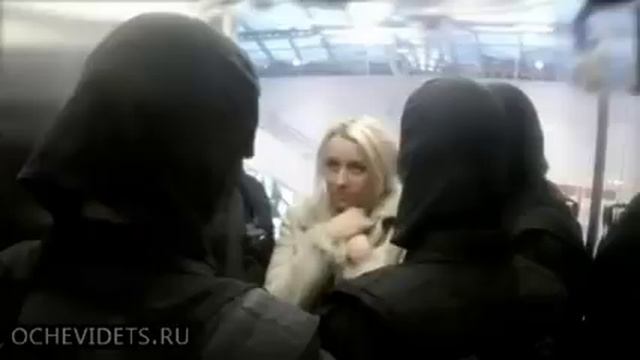 Прикол в лифте