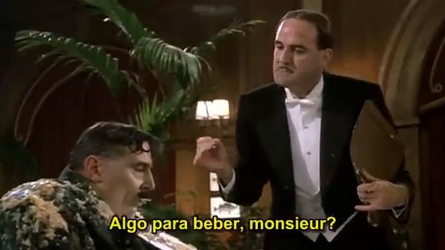 Monty Python O Sentido da Vida MrCreosote legendado смотреть онлайн