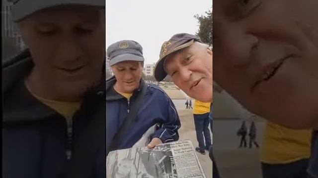 A brief visit to Dealey Plaza смотреть онлайн