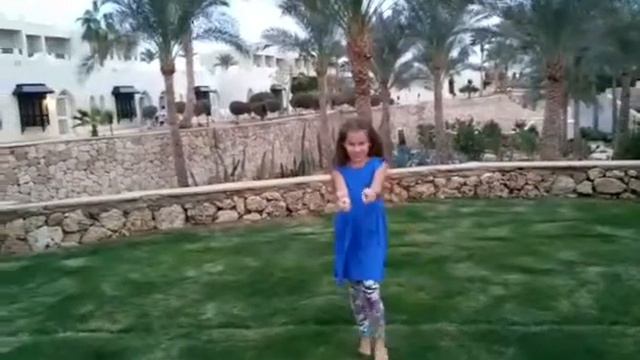 От красоты танцевать охота) смотреть онлайн