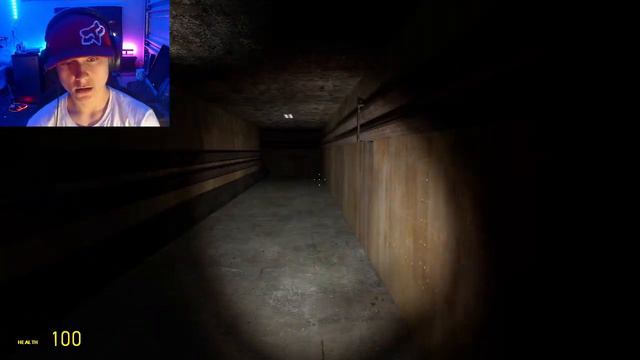 ME AND MY EDITOR ARE CLUELESS (Gmod Backrooms Horror Map) смотреть онлайн