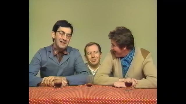 Les Deschiens - Je L'ai Lu Dans Le Livre à Carlos (Inédits Nulle Part Ailleurs 107/154)