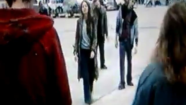 Mi novio es un zombie escena graciosa смотреть онлайн