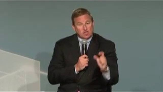 Oracle's Mark Hurd on the security of Oracle Database смотреть онлайн