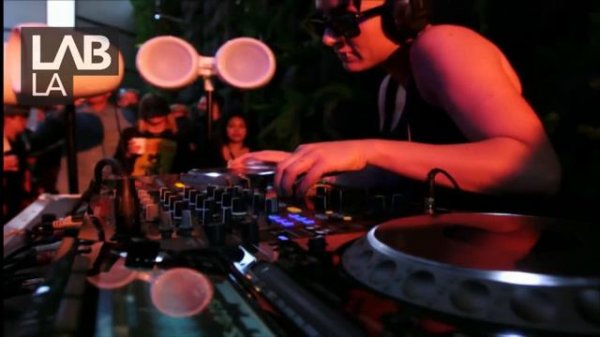 HANNAH WANTS jackin' house DJ set in The Lab LA