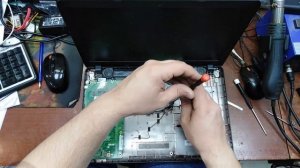 Не покупайте такое Г...О! Разборка залитого ASUS D541N! Ну и тупой же он!!!