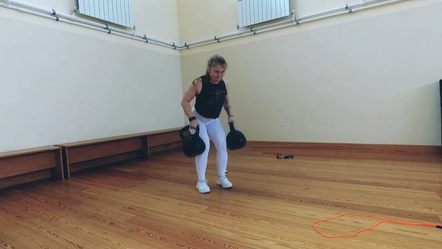 Новогодняя жиросжигающая тренировка с гирями. Fullbody