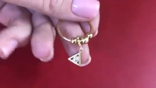 Кольцо Шарм с подвеской Треугольник из золота с фианитом смотреть онлайн