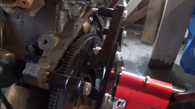 S10 Oil Pan Is DONE! - Cleaning The Motor & Painting The Valve Covers смотреть онлайн