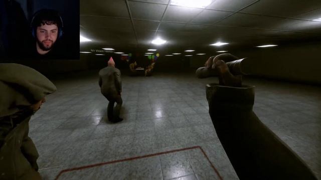 Inside The Backrooms ALTERNATE ENDING! + New Sewers Level! смотреть онлайн