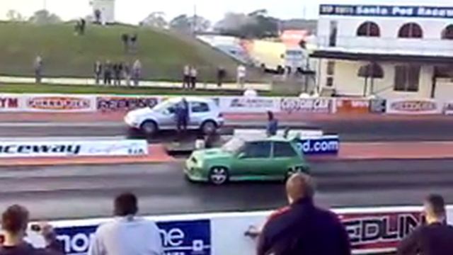 Renault 5 turbo Vs Golf GTI Turbo смотреть онлайн
