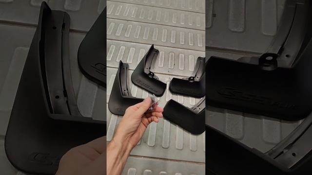 Брызговики Changan CS55plus оригинальные с логотипом. Чанган 55+ смотреть онлайн