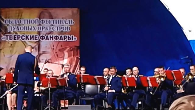 Исполняет Артур Оганов смотреть онлайн