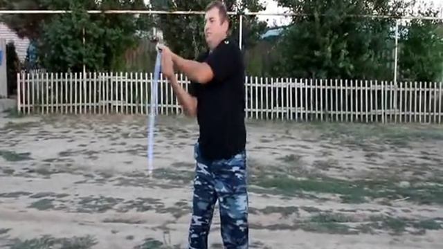 Шашка казачья_ работа (фланкировка) шашкой _(Солодилов Сергей) смотреть онлайн