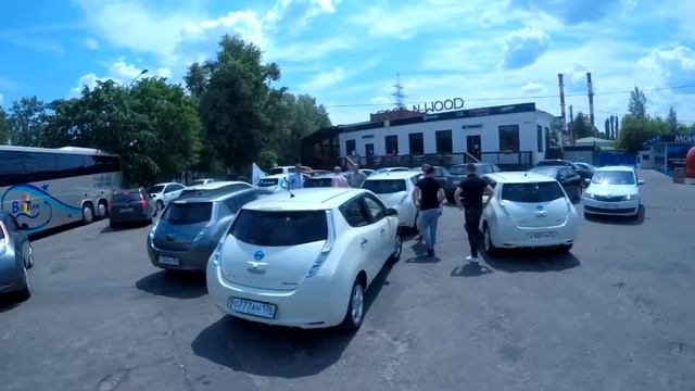 Электромобиль Ниссан Лиф, встреча владельцев, стоит ли купить электромобиль смотреть онлайн