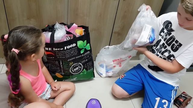 #1 Мы на море Дети накупили игрушек Что мы едим Жизнь в Израиле Для всей семьи ВЛОГ смотреть онлайн