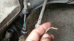 Горит на панели ABS поиск проблемы передний левый датчик и провод поиск обрыва