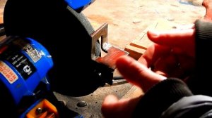 Как сделать ровные спуски на ноже