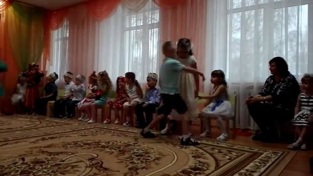 Праздник в детсаде №111 Кемерово 2-й переулок Авроры 8 смотреть онлайн