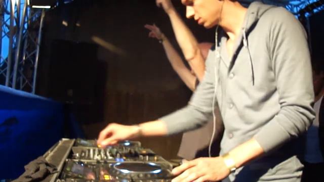 SOLARSTONE LIVE DJ SET @ LUMINOSITY BEACH FESTIVAL - BEACHCLUB RICHE - 3/3 смотреть онлайн