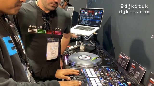 Exclusive in depth look at the Reloop Elite Mixer & RP-8000mk2 Turntable @ NAMM 2019 - DJkit.tv смотреть онлайн