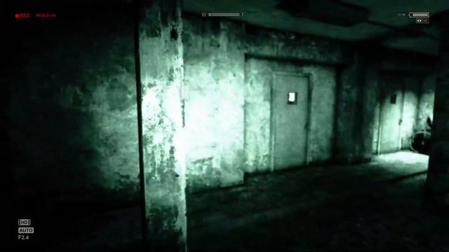 [Outlast] №1 - Узнаем, что здесь происходит смотреть онлайн