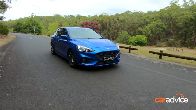 COMPARISON: 2019 Ford Focus ST-Line v Hyundai i30 N-Line v Kia Cerato GT смотреть онлайн