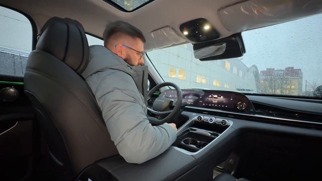 Зачем нужен Lexus RX, если есть китайский RX? Канал Танк против всех