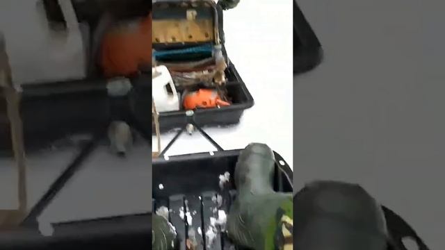 в лес на буксировщике ПОБЕДА смотреть онлайн