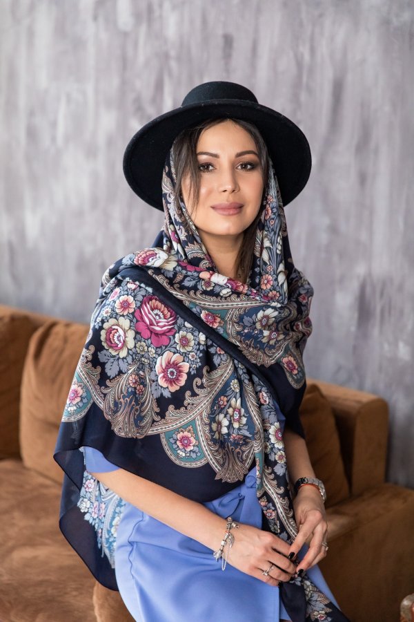 Платок из вискозы "Праздник", вид 18