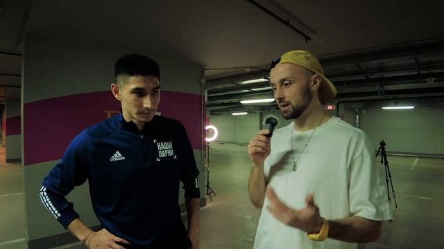 ПРОФЕССИОНАЛЬНЫЙ МИНЬЩИК АСАДОВ VS BIZEX | ПАННА БАТТЛ смотреть онлайн