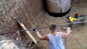 Горизонтально-направленное бурение.  Самодельный бур D-140мм; L-9 м. Homemade Bourg.