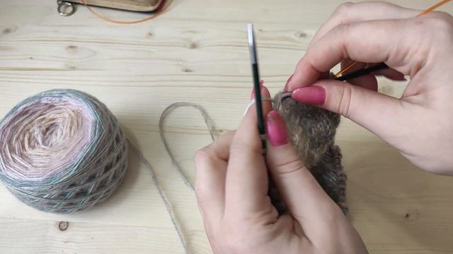 Джемпер энтрелаком.Часть 1/Росток, подрезы/Мастер-класс смотреть онлайн