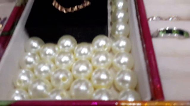 Что лежит в моей шкатулке 👝💄👑 смотреть онлайн