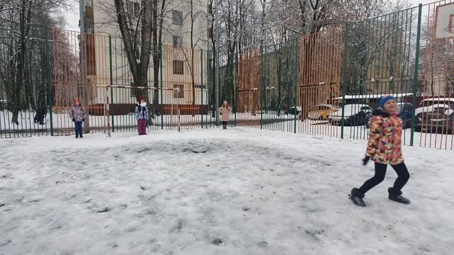 Упражнения по диагонали. Прыжки. Студия "Эдель" 1-3 гр. 26.11.2020 смотреть онлайн