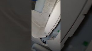 Установка видеорегистратора Ford Kuga 2 2018 с потолочным подключением питания.