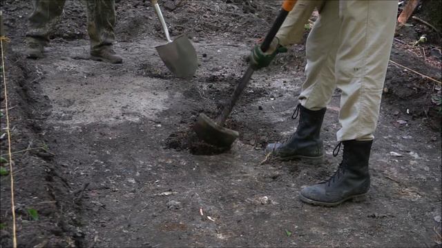 Раскопки в Озёрах. Поисковый отряд "Истокъ" смотреть онлайн