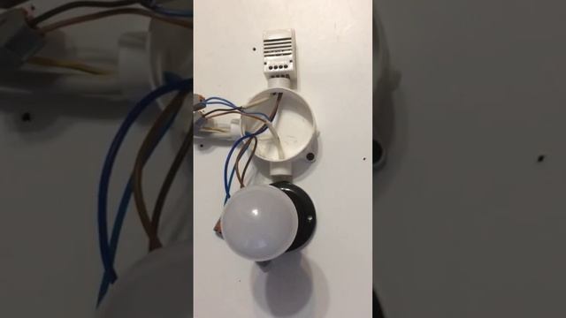 работа датчика шума (акустический датчик) смотреть онлайн