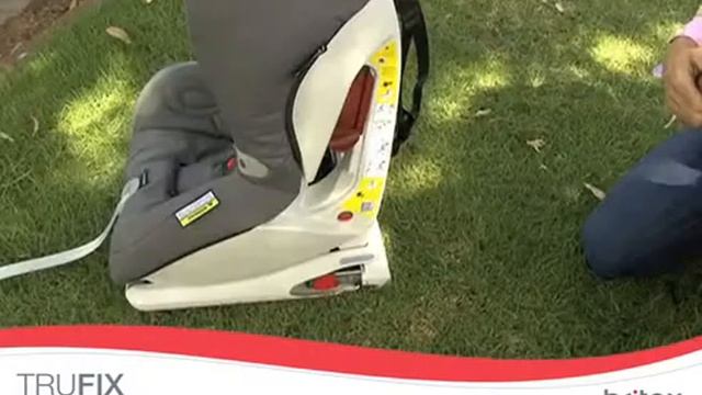 Britax Safe-N-Sound Trufix ISOFIX Compatible Car Seat смотреть онлайн