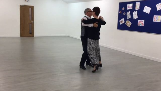 The Platinum Waltz (Full dance to music to accompany David Read’s video) смотреть онлайн