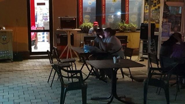 Обзор небольшого кафе в #Витязево #анапа , #шашлык на ул короткая смотреть онлайн