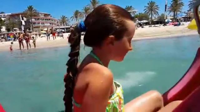 Я сгорела.😳 С меня сползает кожа😲 смотреть онлайн