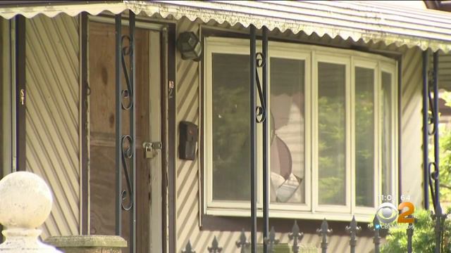 Police: 78-Year-Old Raped In Rosedale смотреть онлайн