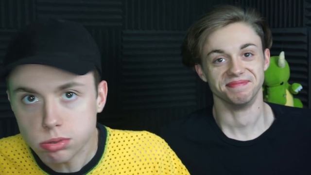 fighting my brother on camera for 12 minutes смотреть онлайн