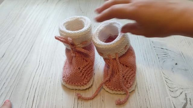 Мартовские носки в коллекцию 12 месяцев. Детская тема - пинетки смотреть онлайн